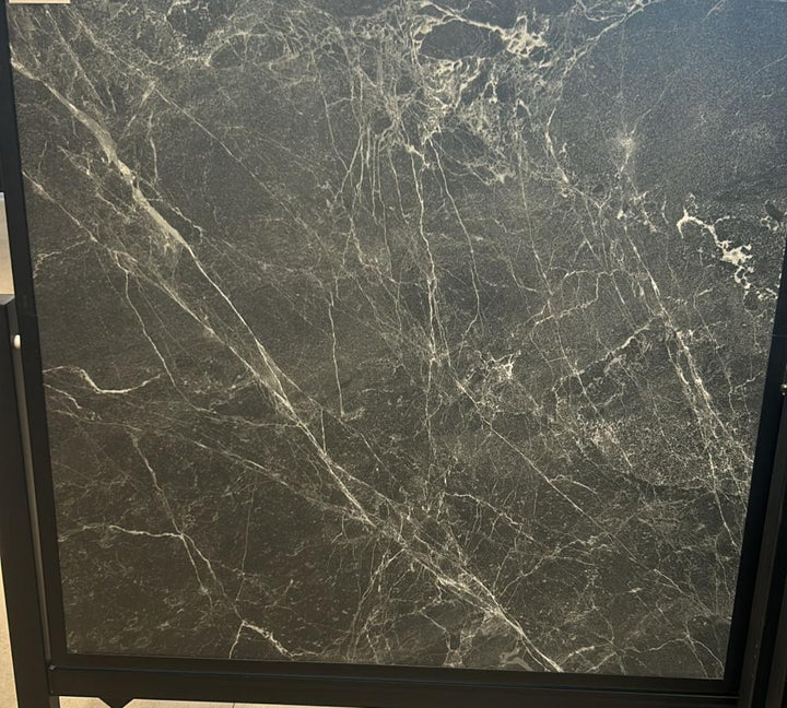 slush-black--120120--matte-spanish-porcelain