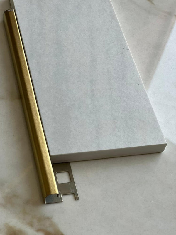 gold-brushed-corner-spacer--279-10