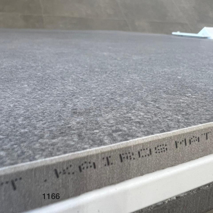 kairos-grey-7575