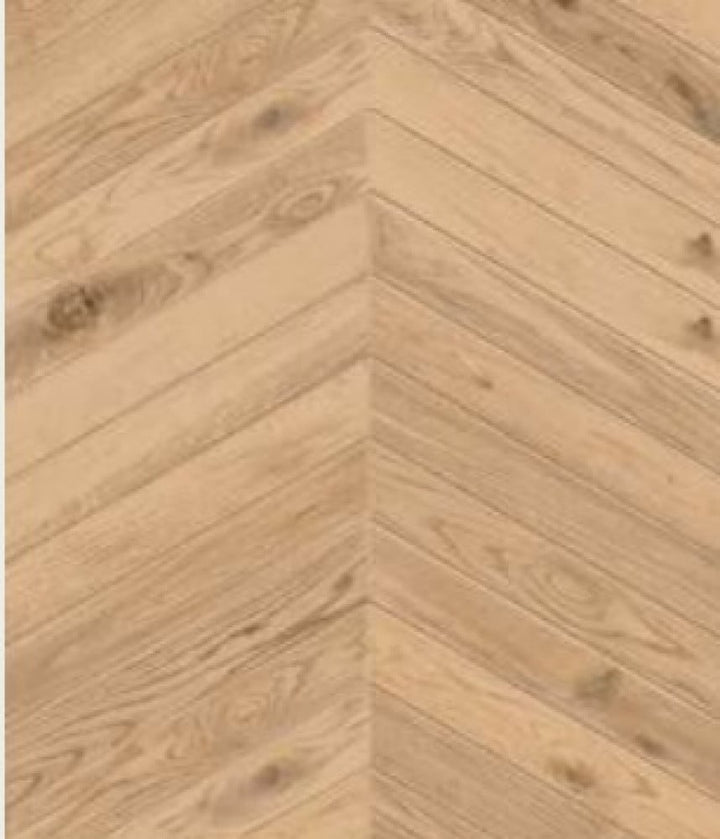 chevron-dorata--7545--light-wood-porcelain