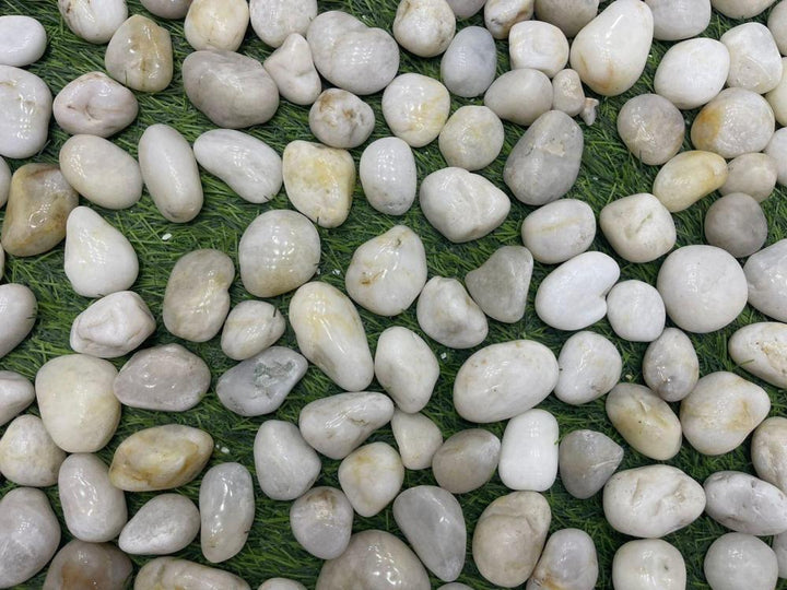 small-shiny-white-ornamental-stone-20-kg