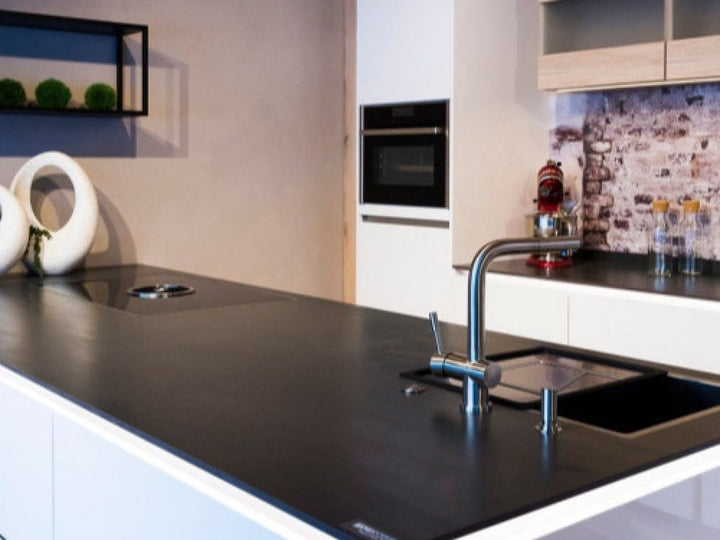 malm-black--pre-polish