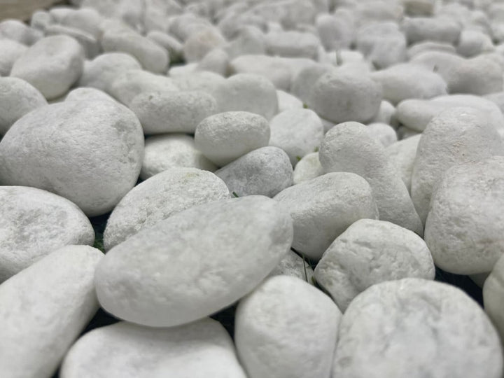medium-matte-white-decorative-stone-5-kg