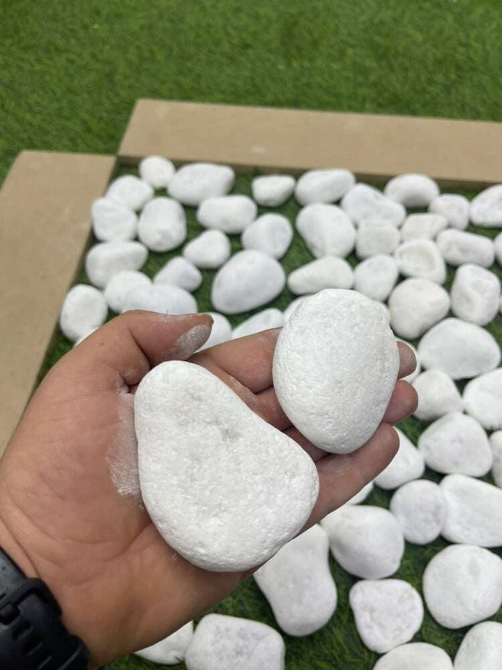 large-matte-white-decorative-stone--20-kg