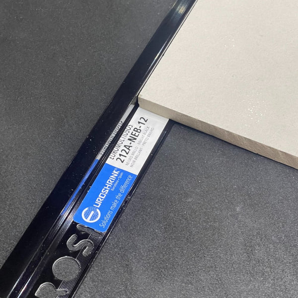 212a-neb-black-glossy-aluminum-angle