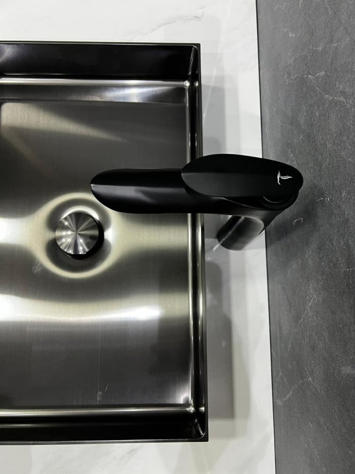 single-matte-square-titanium-bathroom-basin