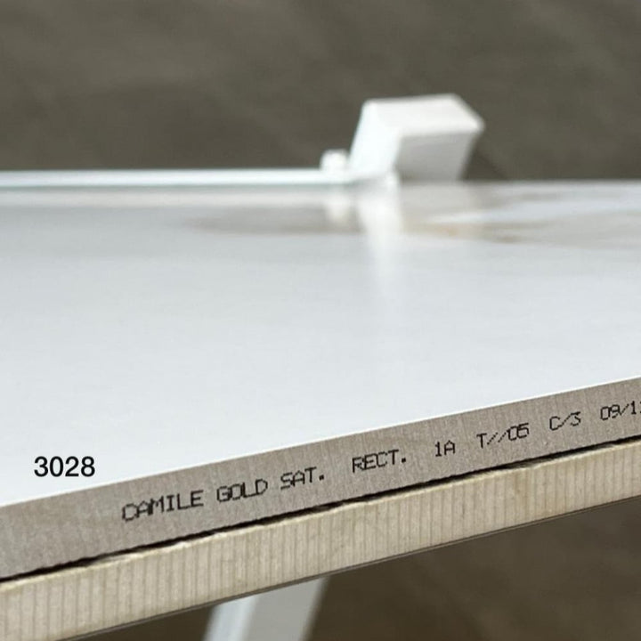 camel-gold-matte--120120--spanish-porcelain