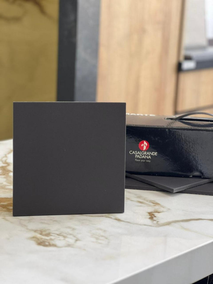 italian-black-porcelain--unicolore-nero--2020