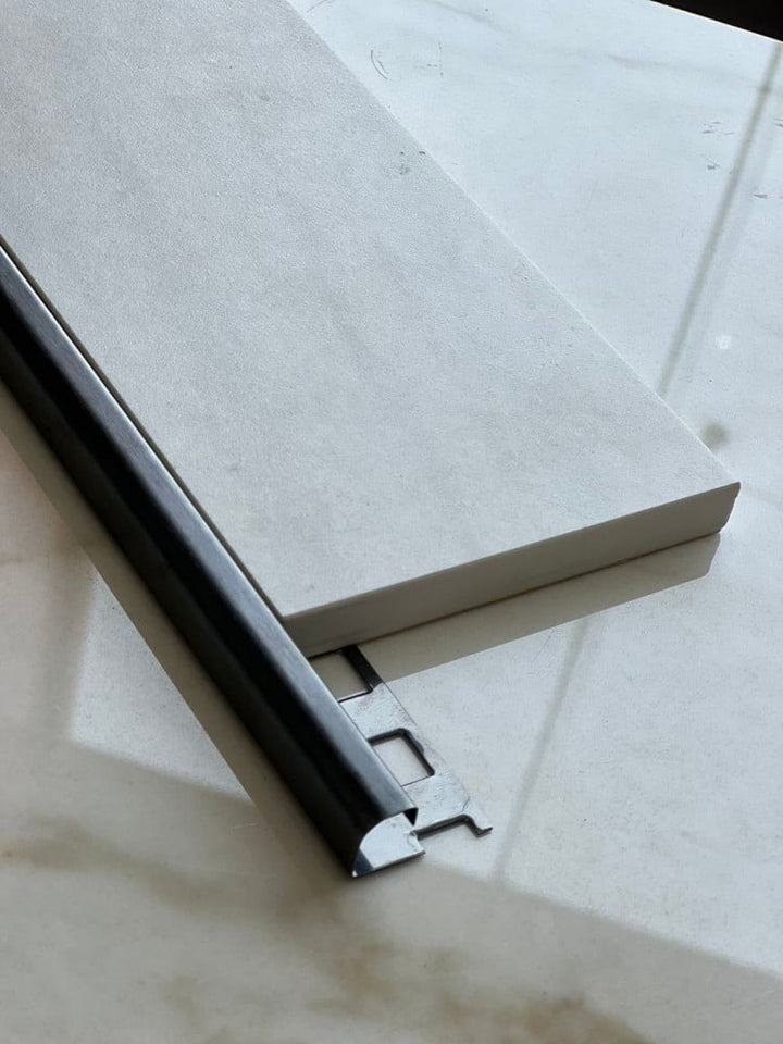 corner-spacer-for-black-brush--281-27