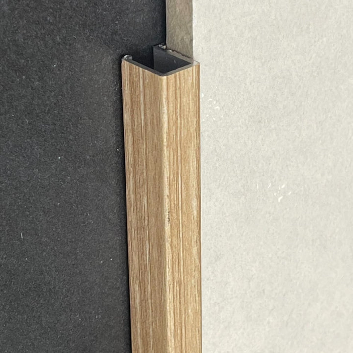 light-wood-aluminum-angle-212a-rn