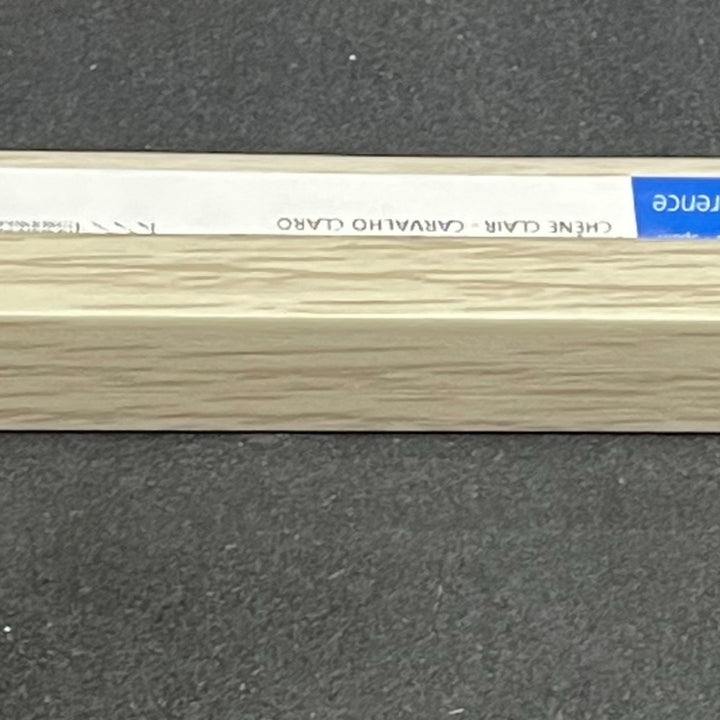 212a-rc-grey-wood-aluminum-angle