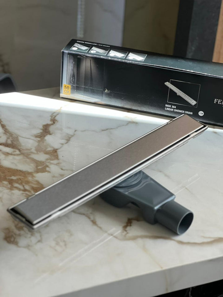 steel-shower-drain-with-built-in-tiles--50-cm-with-a-drain