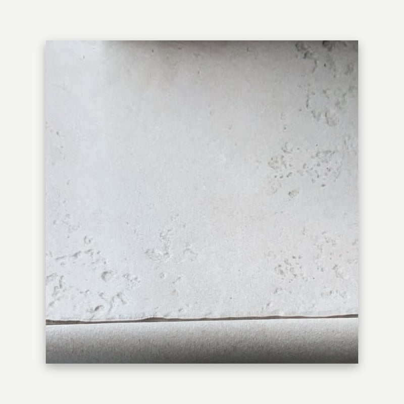 كلوني بيانكو — جرادوني 33×33 — صورة البلاطة