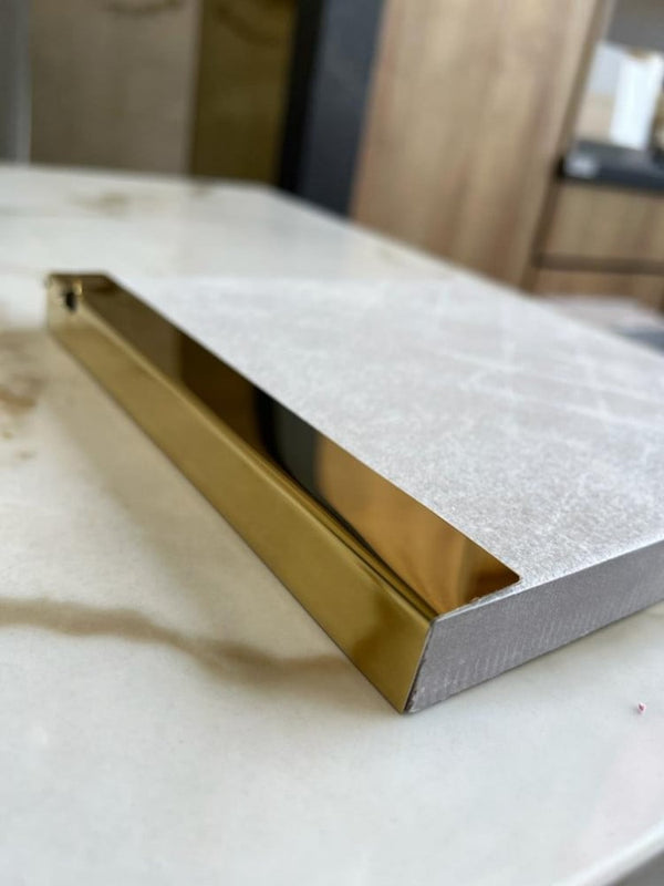 gold-l-letter-3018-62